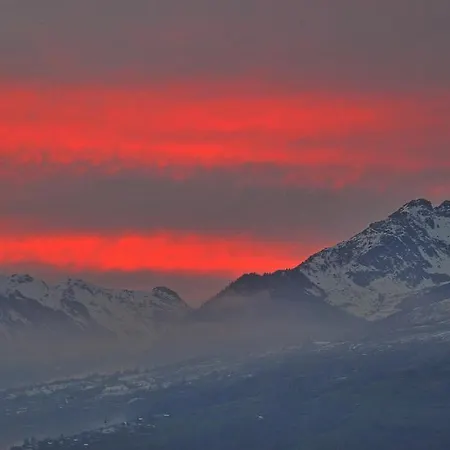住宿加早餐酒店 La Portette D'hotes 3*