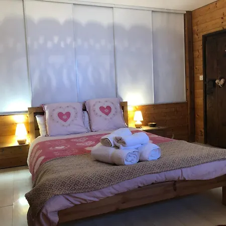 La Portette D'hotes Bed & Breakfast 3*